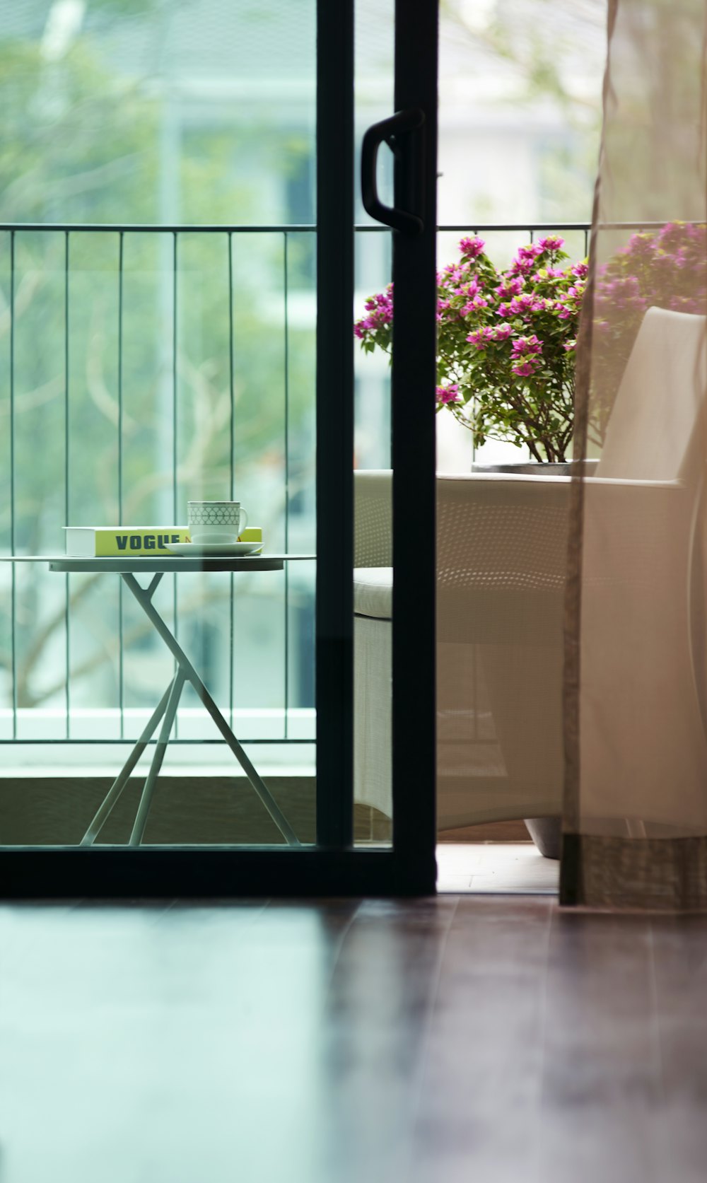 Retractable Door Screen for a Singapore home