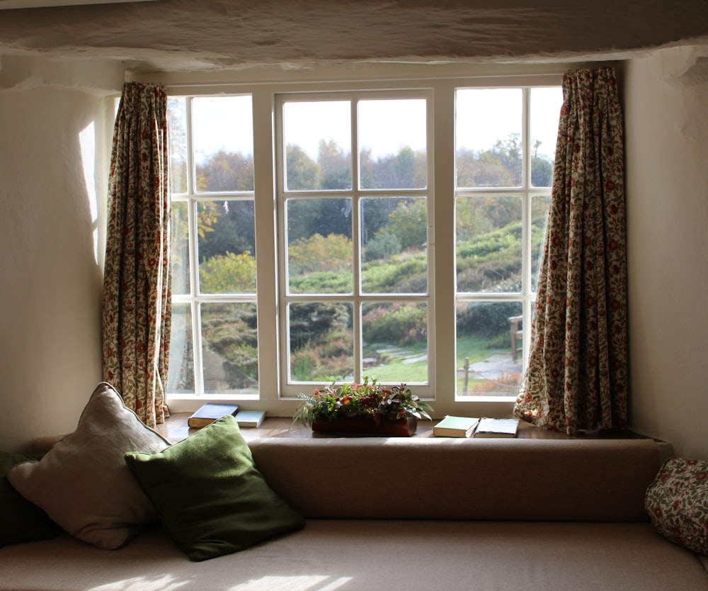 Window with custom-fit insect mesh in a home